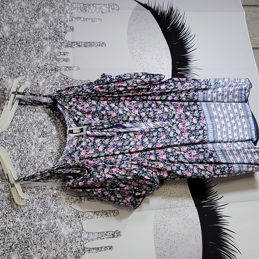 Womens open shoulder top
